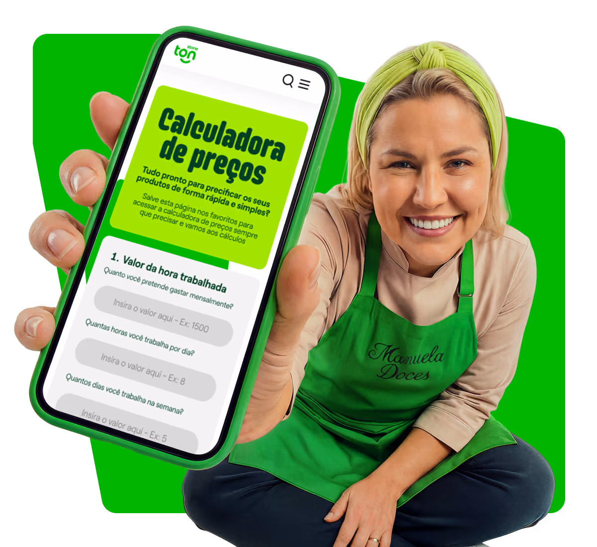 Mulher segurando celular que mostra a calculadora de preços