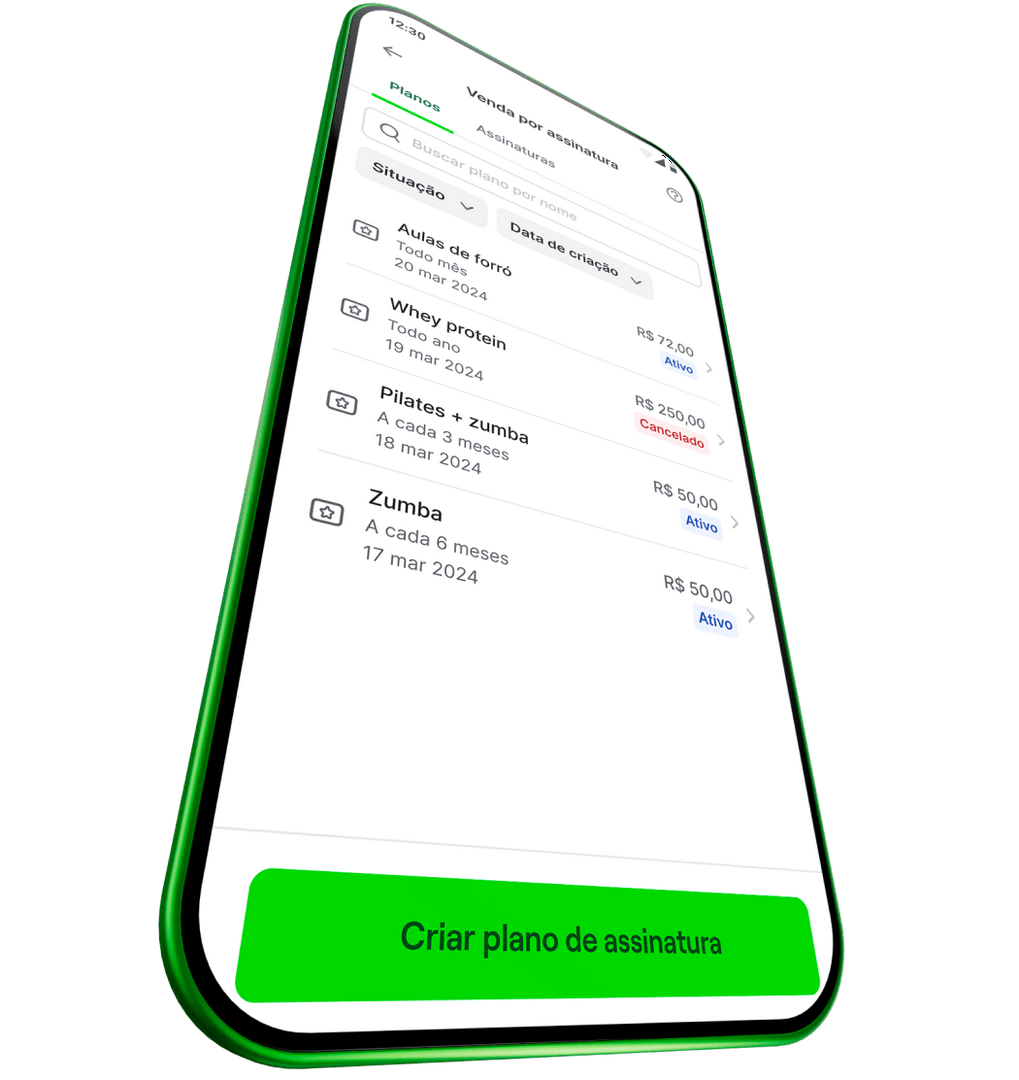 Venda feita pelo TapStone em um evento. Na esquerda, uma mulher de verde segurando o celular com TapStone e na direita, outra mulher segurando um cartão Stone para efetuar o pagamento.